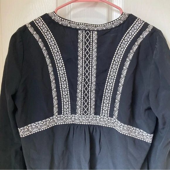 VERONICA BEARD Loreto Embroidered Silk Blouse Size 4 - Picture 5 of 7